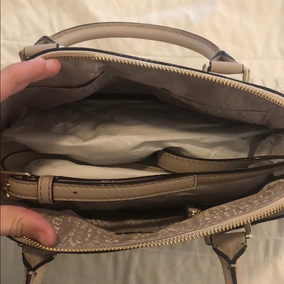 Purse - Picture 3 of 3